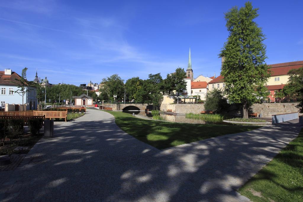 U Zvonu Hotel Plzeň Eksteriør billede