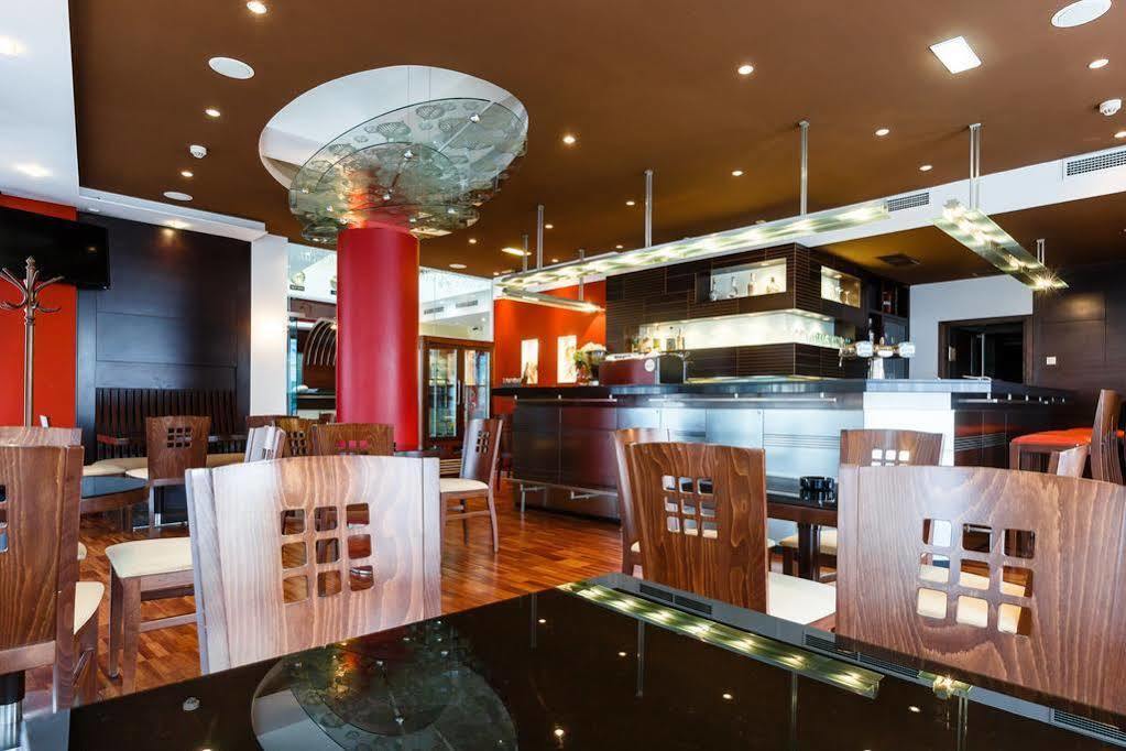 U Zvonu Hotel Plzeň Eksteriør billede
